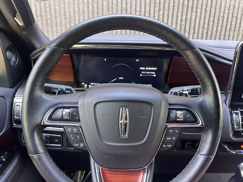 Used 2021 Lincoln Navigator L Reserve AWD/4WD image 34
