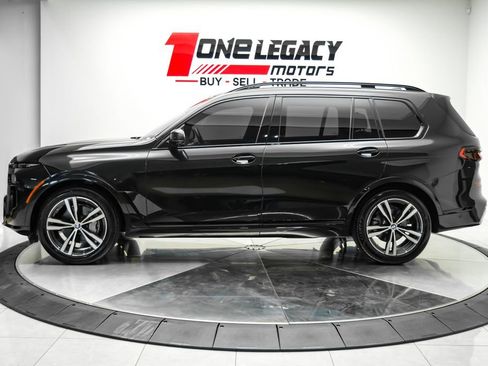Used 2025 BMW X7 xDrive40i w/ M Sport Package AWD/4WD image 12