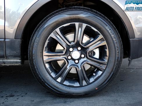 Used 2016 Land Rover Range Rover Evoque SE Premium image 27