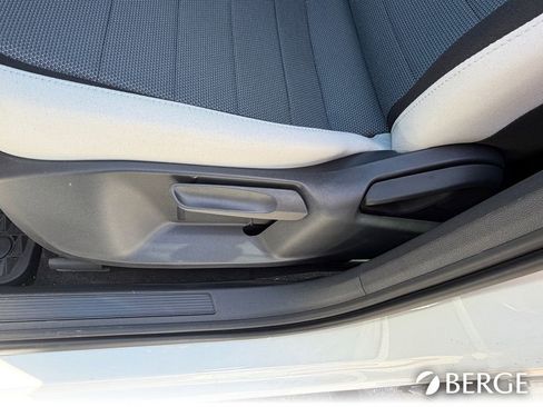 New 2026 Volkswagen Taos S FWD image 18