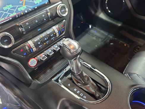 Used 2015 Ford Mustang Premium RWD image 25