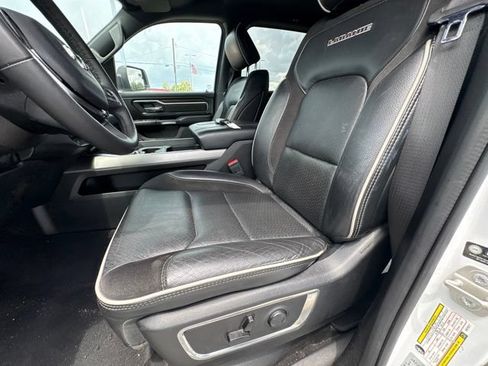 Used 2025 RAM 1500 Laramie AWD/4WD image 10