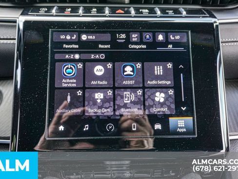 Used 2025 Jeep Grand Cherokee Altitude AWD/4WD image 33