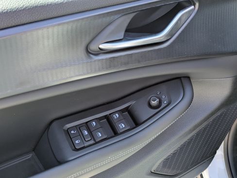 New 2026 Jeep Grand Cherokee L Laredo RWD image 12