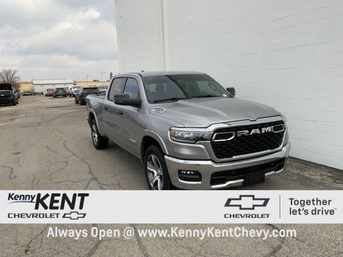 Used 2025 RAM 1500 Big Horn image 1