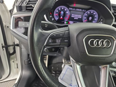 Used 2020 Audi Q3 2.0T Premium Plus w/ Premium Plus Package image 22