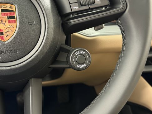 New 2026 Porsche Cayenne E-Hybrid image 50