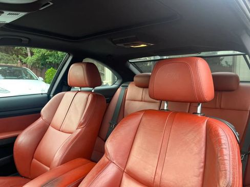 Used 2013 BMW M3 Coupe w/ Premium Pkg RWD image 13