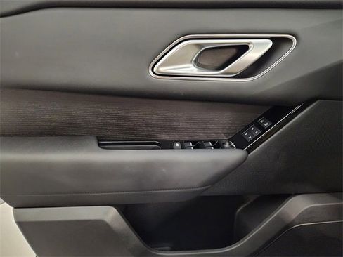 Used 2026 Land Rover Range Rover Velar S image 22