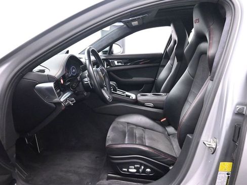 Used 2019 Porsche Panamera GTS AWD/4WD image 15