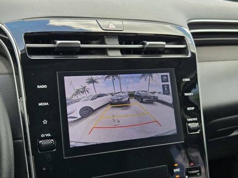 Used 2023 Hyundai Tucson SEL w/ Convenience Package AWD/4WD image 19