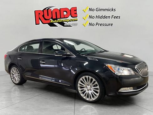 Used 2015 Buick LaCrosse Premium w/ Ultra Luxury Package FWD image 8