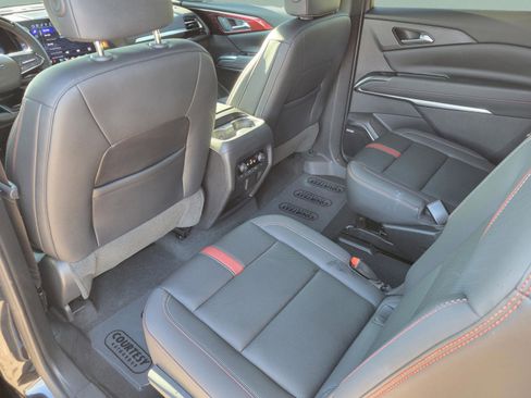Used 2024 Chevrolet Traverse RS w/ LPO, Floor Liner Package image 6