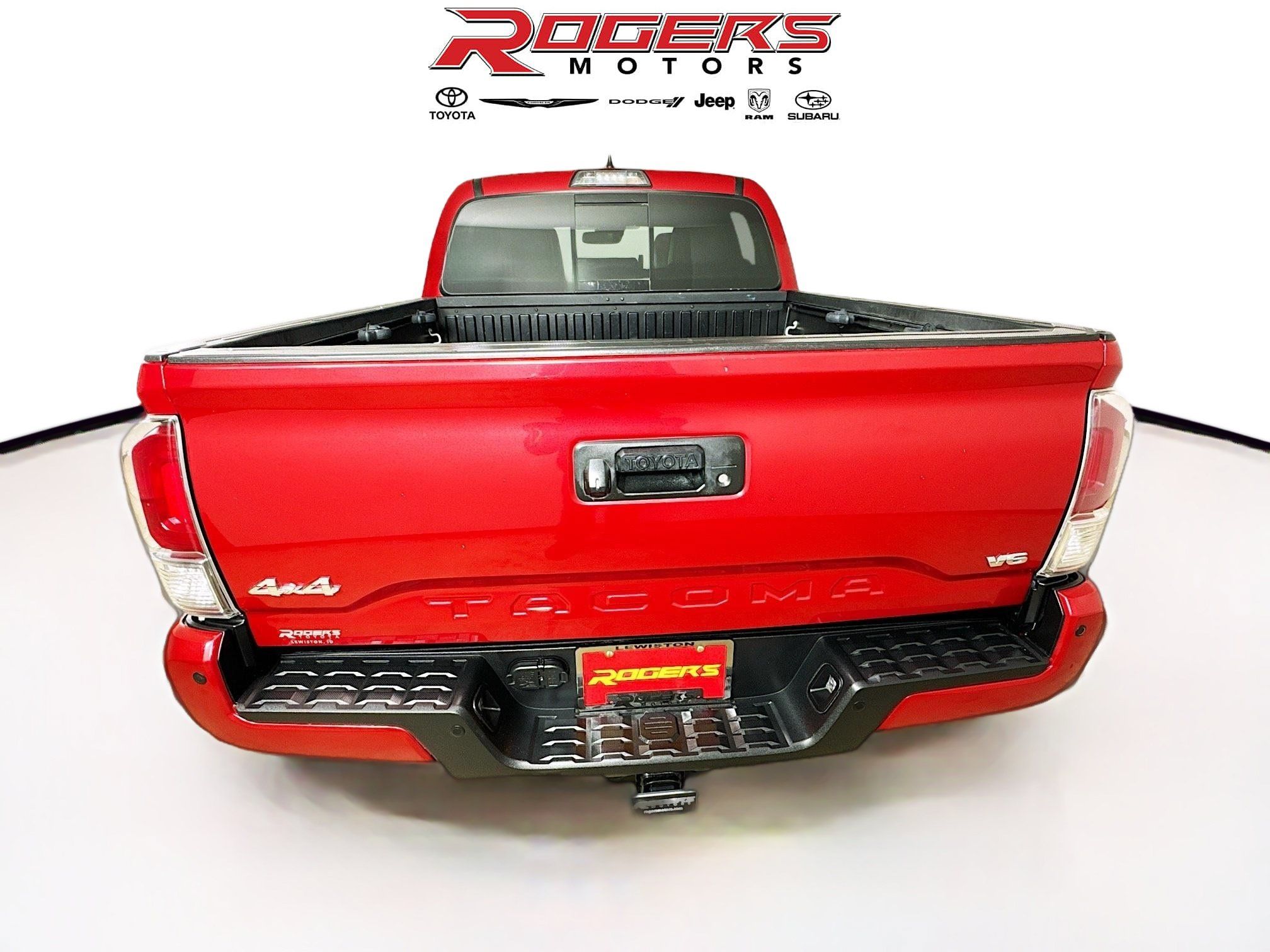 Used 2019 Toyota Tacoma Limited AWD/4WD image 7
