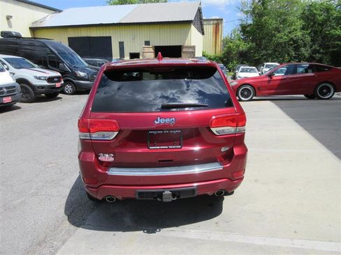 Used 2015 Jeep Grand Cherokee Overland AWD/4WD image 4