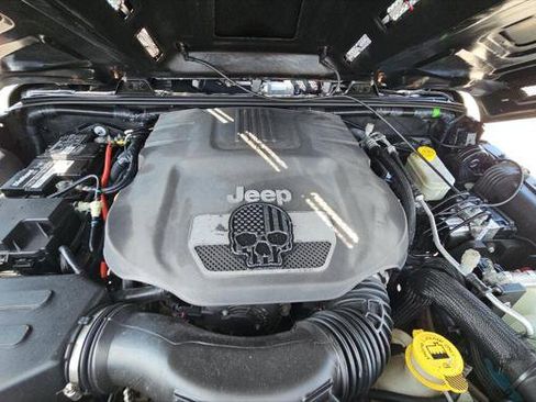 Used 2017 Jeep Wrangler Sport w/ Quick Order Package 24S AWD/4WD image 22
