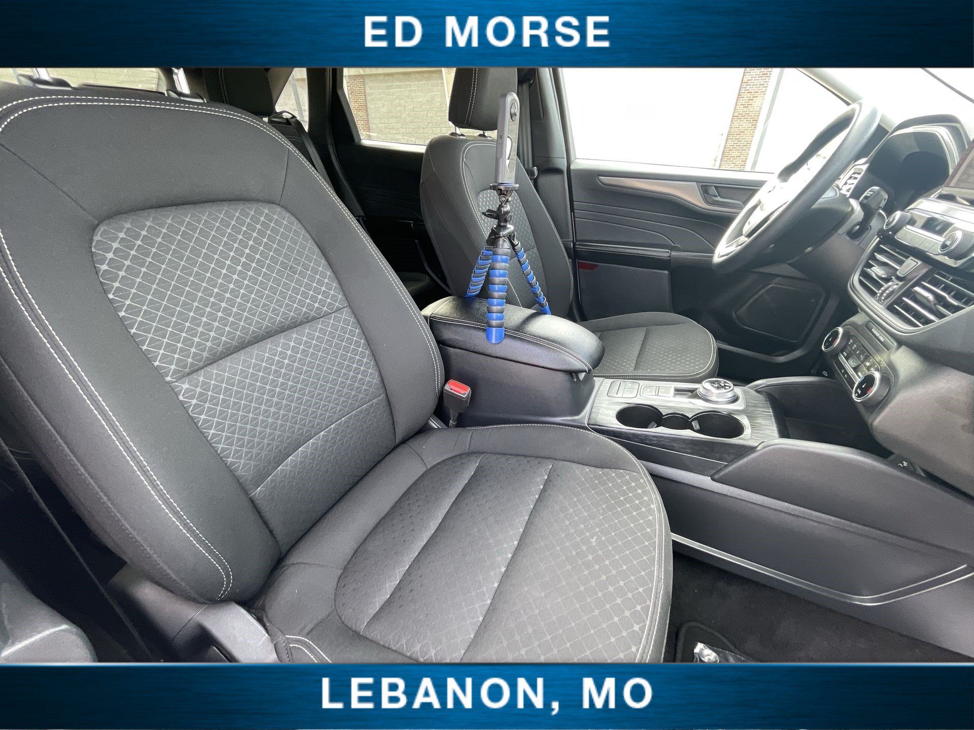 Used 2025 Ford Escape Active AWD/4WD image 26
