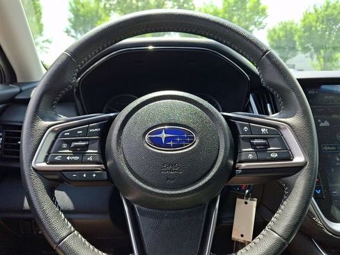 Used 2024 Subaru Outback Premium AWD/4WD image 15