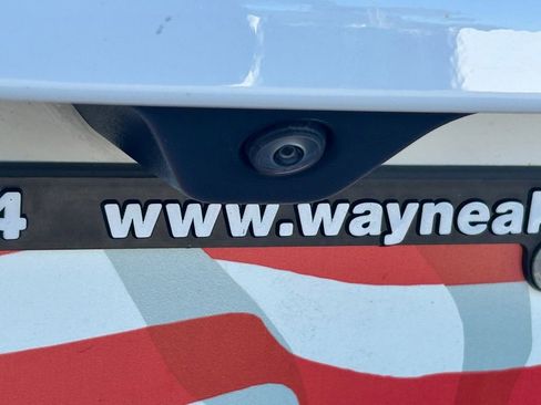 Used 2024 Jeep Compass Limited image 23