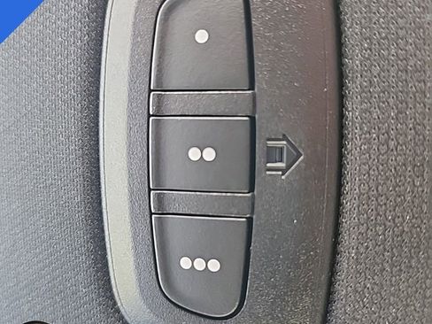 New 2026 RAM 1500 4x4 Crew Cab image 43
