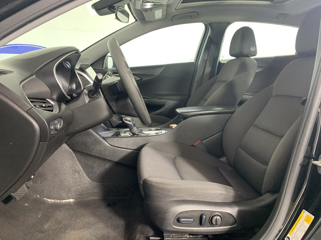 Used 2024 Chevrolet Malibu LT FWD image 15