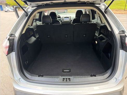 Used 2019 Ford Edge SEL w/ Equipment Group 201A AWD/4WD image 29