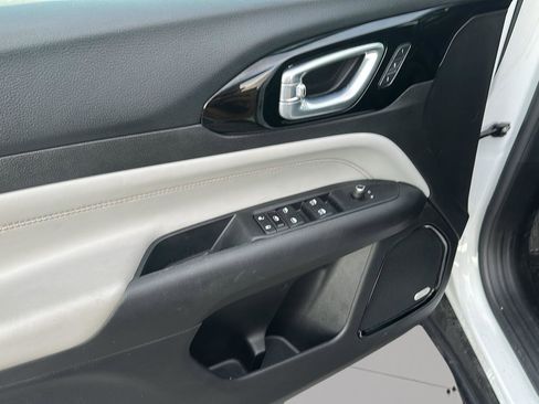 Used 2022 Jeep Compass Limited w/ Elite Group image 14