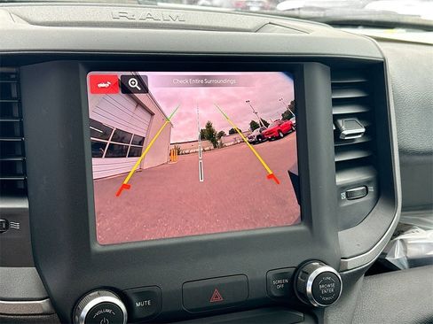 New 2024 RAM 2500 Tradesman w/ Chrome Appearance Group image 8