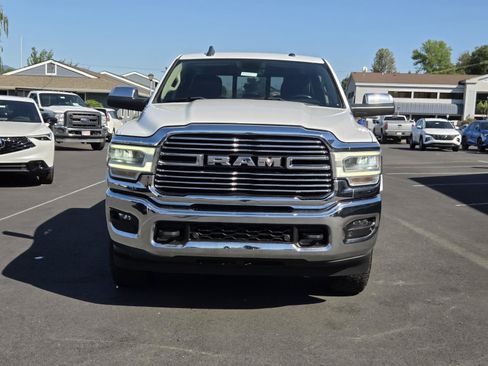 Used 2020 RAM 2500 Laramie AWD/4WD image 2