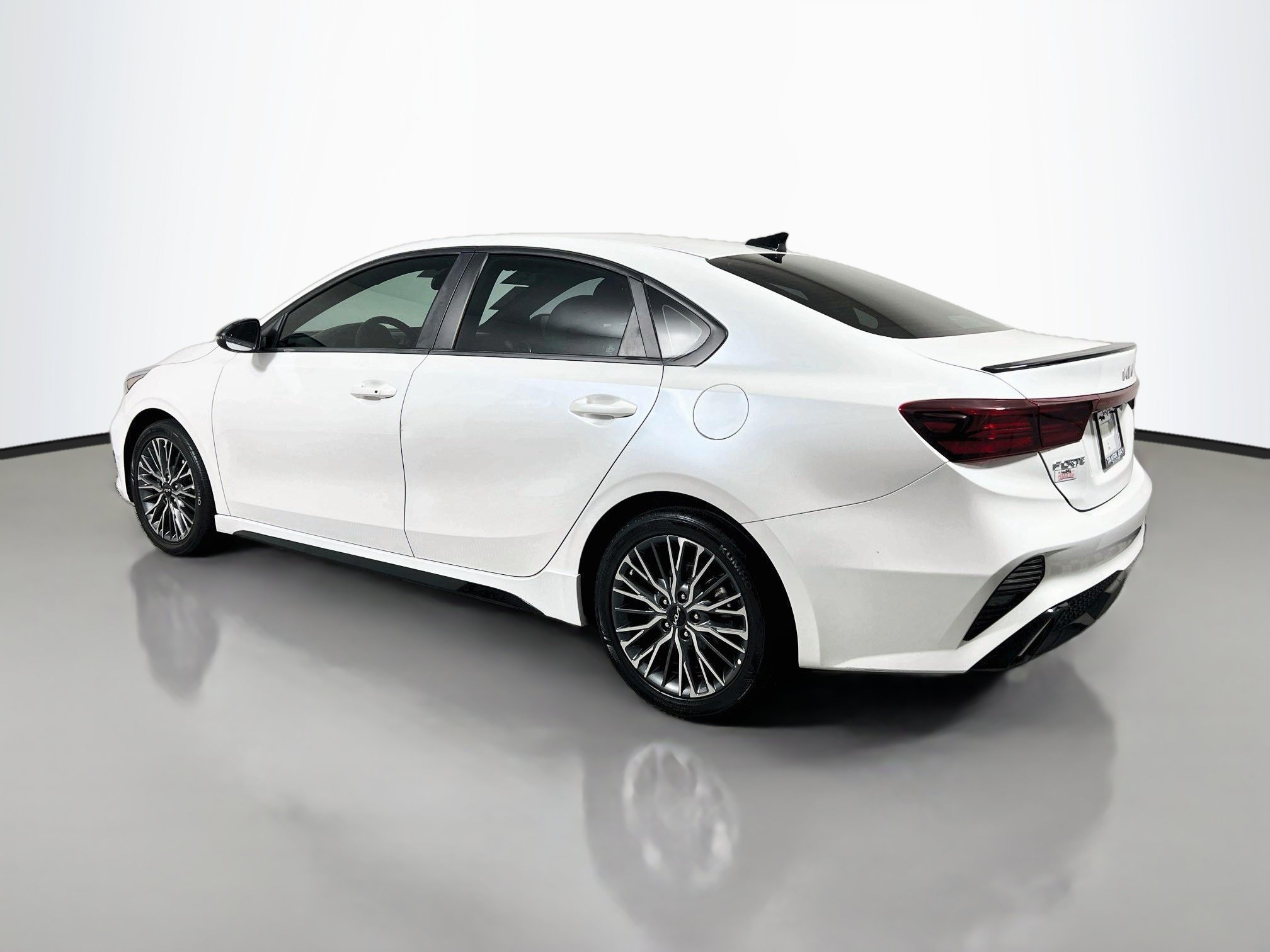 Used 2023 Kia Forte GT-Line FWD image 8