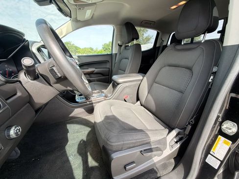 Certified 2016 GMC Canyon SLE w/ SLE Convenience Package RWD image 17