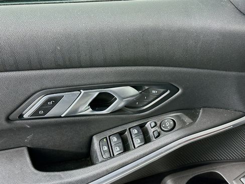 Used 2019 BMW 330i Sedan w/ Premium Package image 15