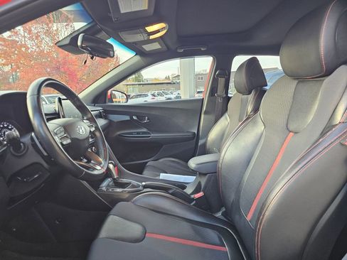 Used 2021 Hyundai Veloster Turbo image 22