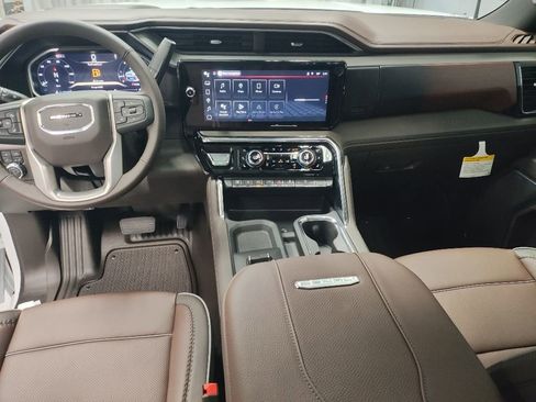 New 2026 GMC Sierra 2500 Denali w/ Denali Reserve Package AWD/4WD image 30