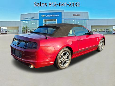 Used 2014 Ford Mustang Premium image 7