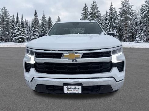 Used 2025 Chevrolet Silverado 1500 LT image 10