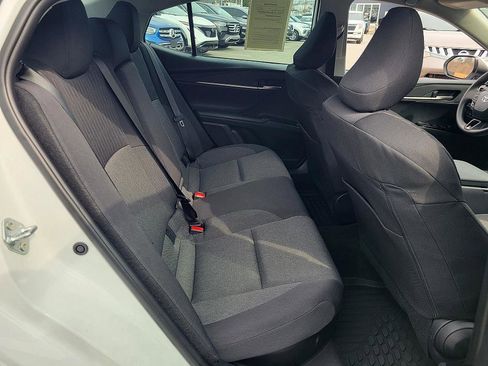 Used 2026 Toyota Camry LE w/ Convenience Package image 18