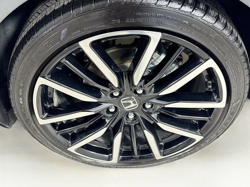 Used 2026 Honda Accord Touring image 40