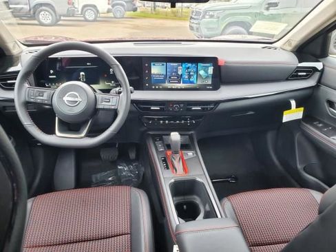 New 2026 Nissan Kicks SR image 11