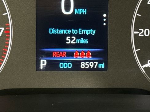 Used 2024 Toyota Corolla SE image 19