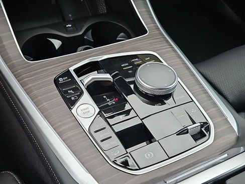 New 2026 BMW X5 xDrive50e image 35