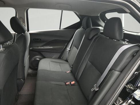 Used 2025 Nissan Kicks Play S FWD image 11