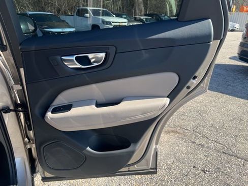 New 2026 Volvo XC60 B5 Plus w/ Protection Package Premier AWD/4WD image 14