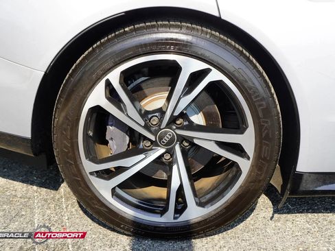 Used 2022 Audi e-tron GT Premium Plus AWD/4WD image 11