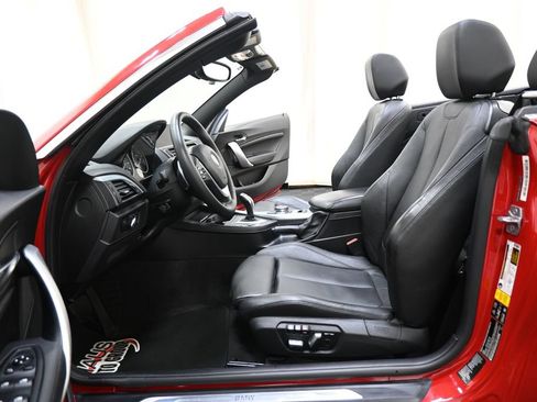 Used 2017 BMW 230i xDrive Convertible AWD/4WD image 6