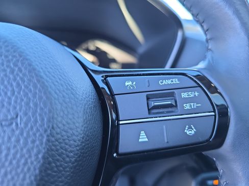 Used 2024 Honda CR-V EX-L image 18