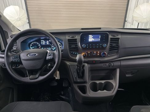 Used 2020 Ford Transit 350 XLT image 18