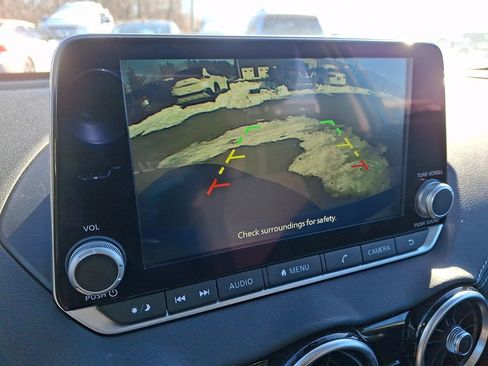 Certified 2023 Nissan Sentra SV image 17