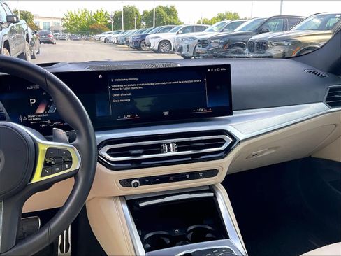 Used 2024 BMW M440i Coupe RWD image 8