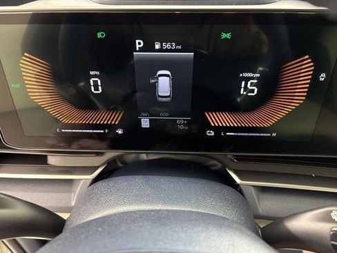 New 2026 Kia Carnival EX image 32